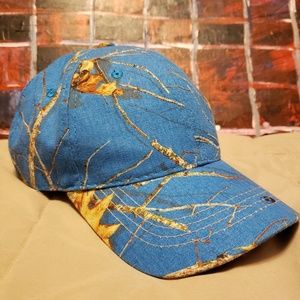 Missy oaks blue/leaf cap